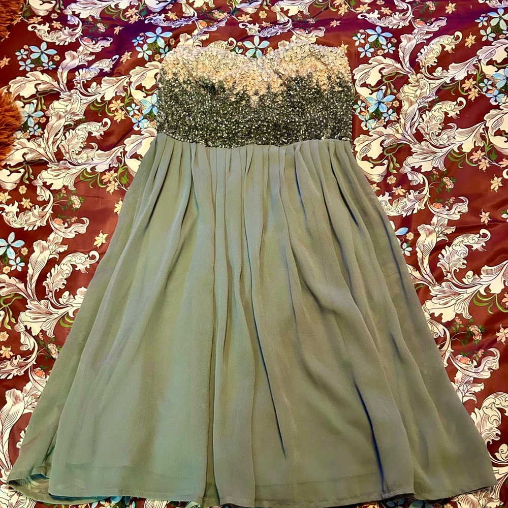 Lace & Beads (Nordstrom) Gray Beaded Strapless Dress